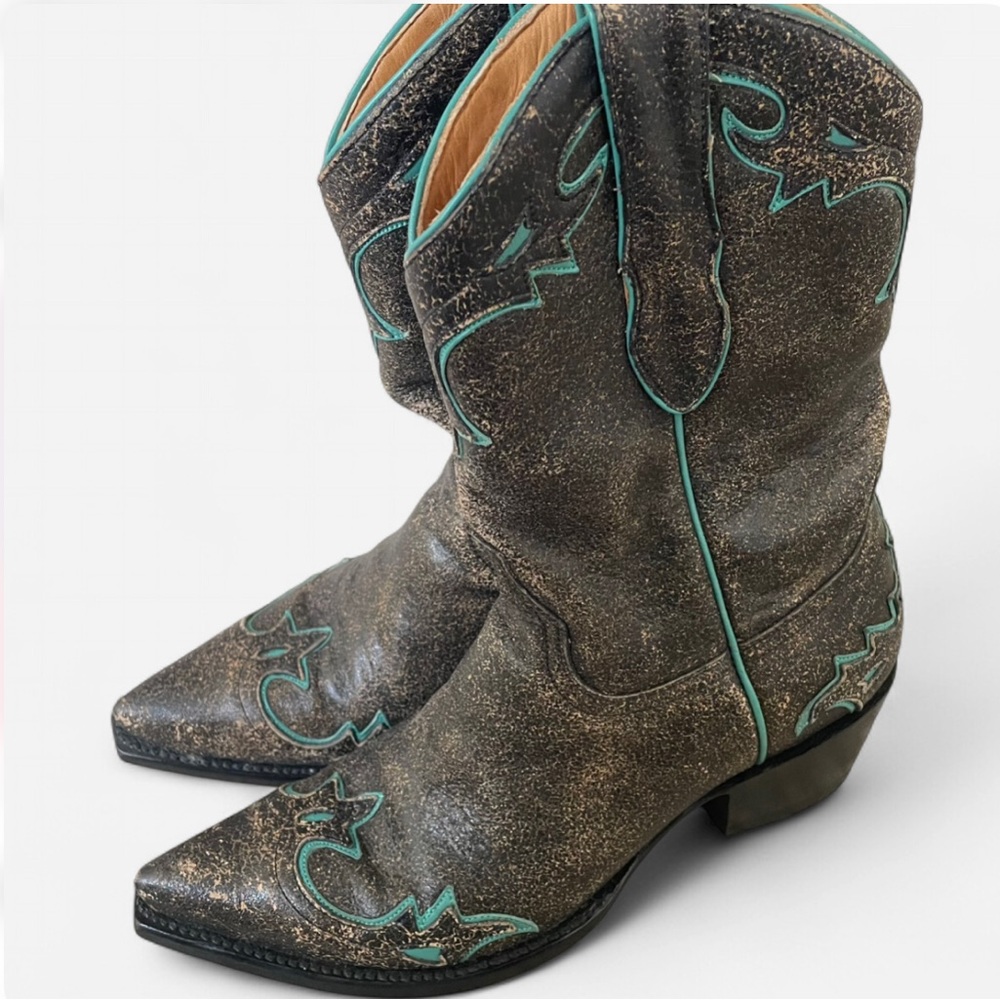 Old Gringo Vintage Crackle Leather Distressed Turquoise Embroidered Ankle Boots